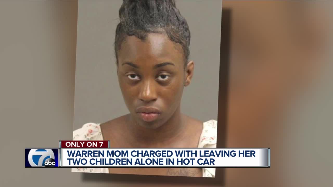 Mother charged with leaving small kids in hot car