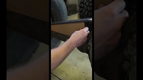 Custom rear axle truss for the FJ40! #shorts #toyota