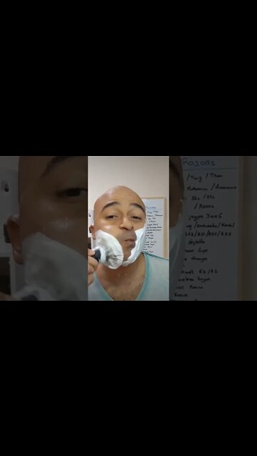ASMR Kadota, brilliant scented shave Løthur Grooming LaRochePosay at it again #asmr #shavingproducts