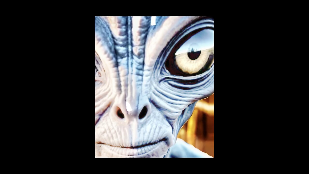 VanAlien, Comedy 👽 Music U￼Need