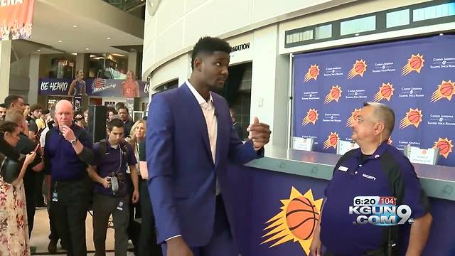 Suns introduce Ayton at Talking Stick Arena