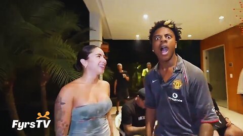 iShowSpeed Fumbles a Brazilian Baddie 😭