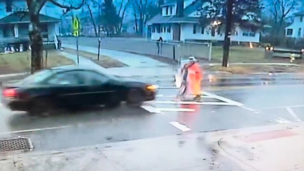 Kid Saved From Nearly Being Hit By a Car