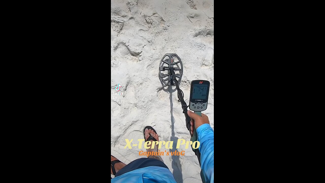 Beach Clean up. Metal detecting. Minelab X-Terra Pro. XTerraPro