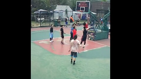 Crazy Rebound for the Score
