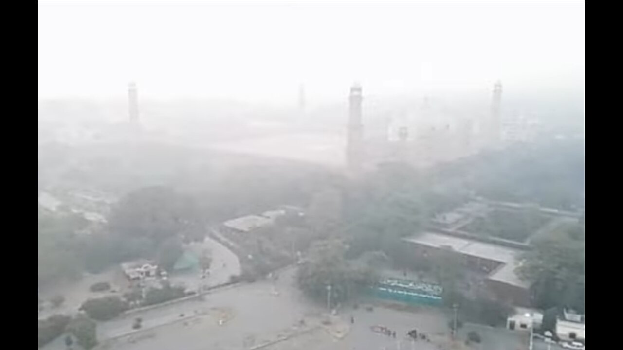 Lahore records unprecedented air pollution