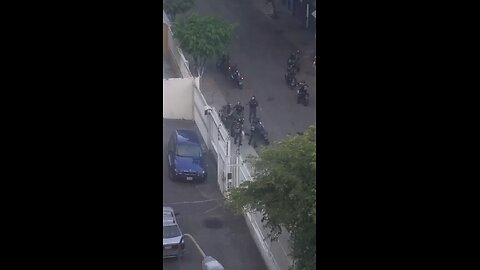 Policías Asesinos en Caracas! allí está la prueba