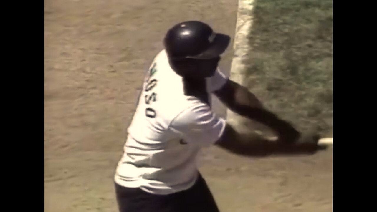 September 12, 1976 - 53 Year Old Minnie Minoso Singles in a Major League Game