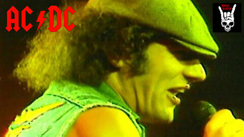 AC/DC - Shoot to Thrill (Live at Houston Summit 1983)