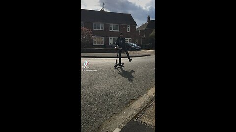 E SCOOTER FUN