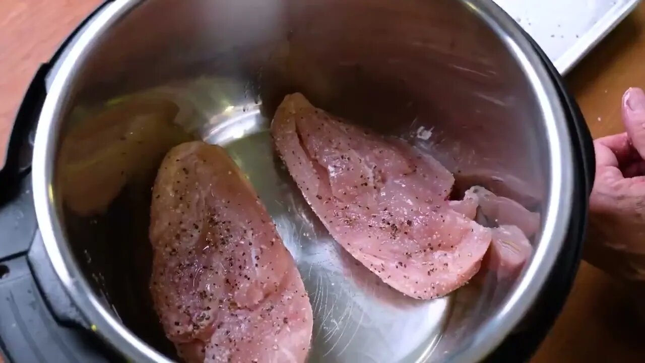 INSTANT POT CHICKEN ALFREDO | SAM THE COOKING GUY