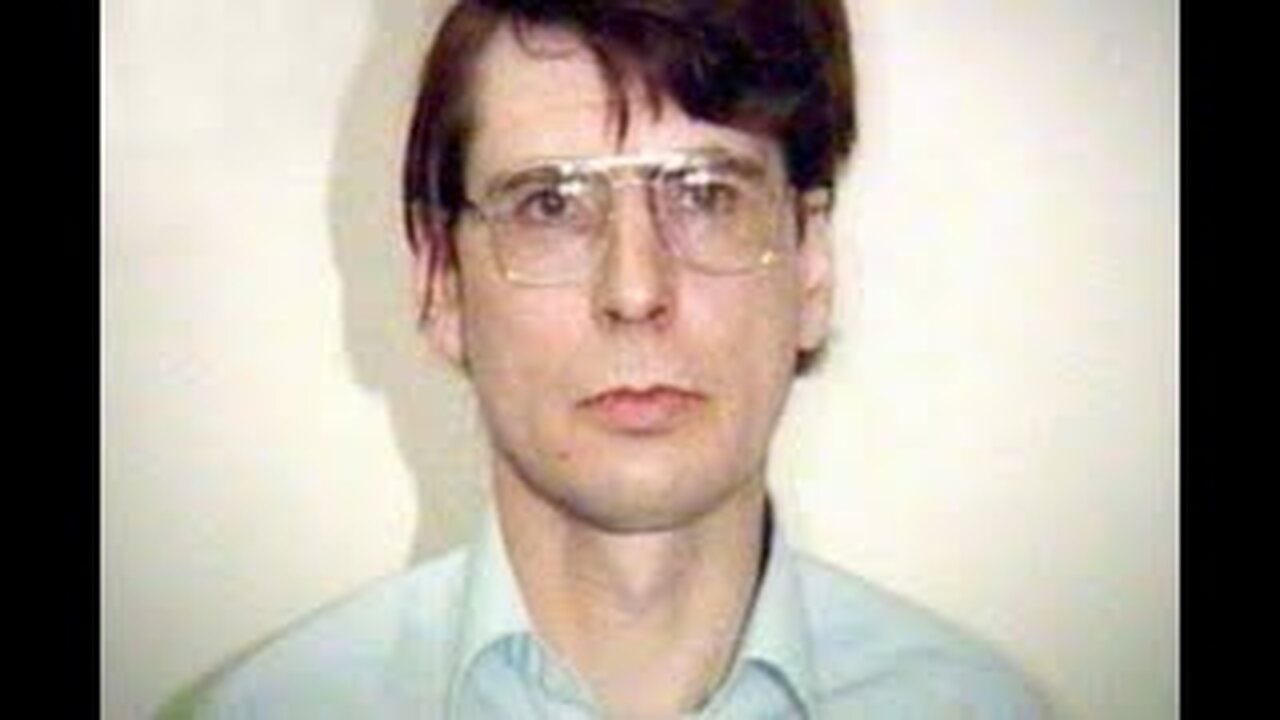 Café con un asesino // Dennis Nilsen, el asesino amable 🇬🇧 (20-9-19)