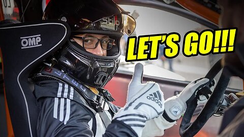 RIGHT NOW: Driving the CHEAPEST 24H RACE IN THE WORLD!