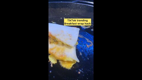 TikTok trending Breakfast wrap hack | Quick and easy egg wrap.