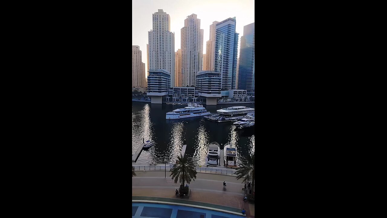 #dubaicity #dubai #dubaivlog #dubailife #dubaimall #dubailifestyle #dubaimarina #unitedarabemirate