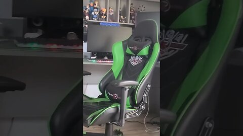 green chair #arcade
