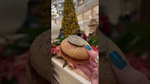 GINGERBREAD @ Disney’s Grand Floridian #shorts #disneyresort