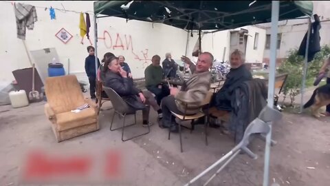 ウクライナから解放された人々の宴