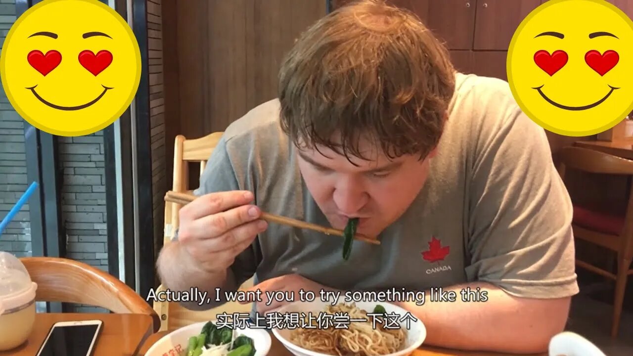 Foreigner Falls in Love with Chinese Food – Dandan Noodles & Bobo Chicken Make the List