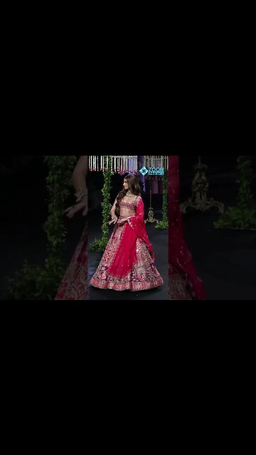 Tara Sutaria on Ramp Walk at Lakme Fashion Week 🤩 #shorts