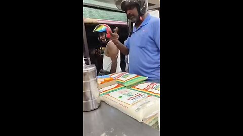 two Malaysians fighting in a grocery store