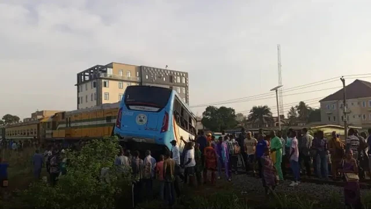 Just In: Many feared dead, others injured as train rams into BRT bus in Lagos