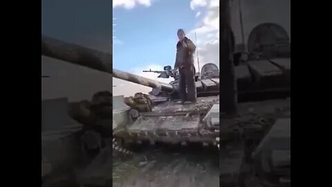 Abandoned Russian T-72b