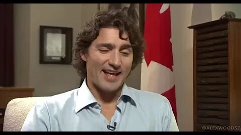 Canadian Prime Minister reads a Christmas Story?