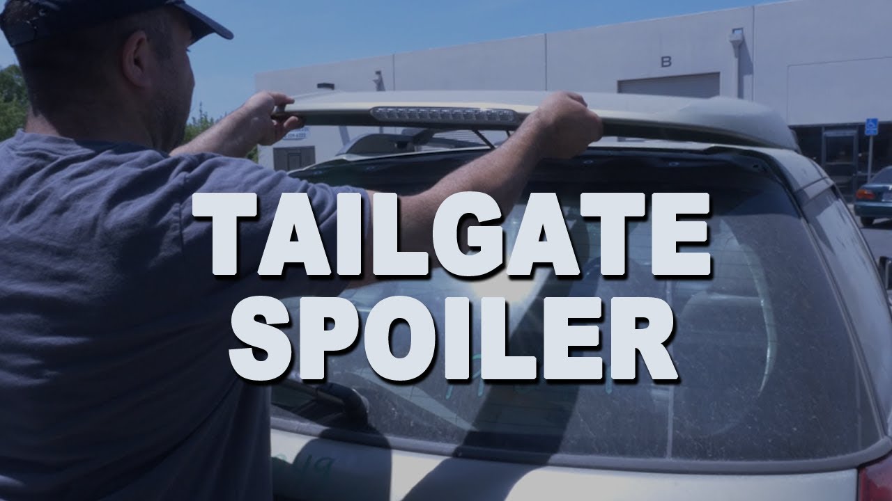 How To Remove a Tailgate Spoiler - 2006 Subaru Outback