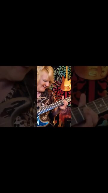 Little Wing- Jimi Hendrix cover by Cari Dell (female lead guitarist)