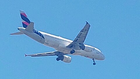 Airbus A320 PR-MYA vindo de Teresina para Fortaleza