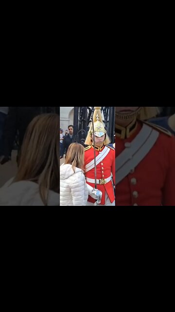 The kings guard pushes past tourist #horseguardsparade
