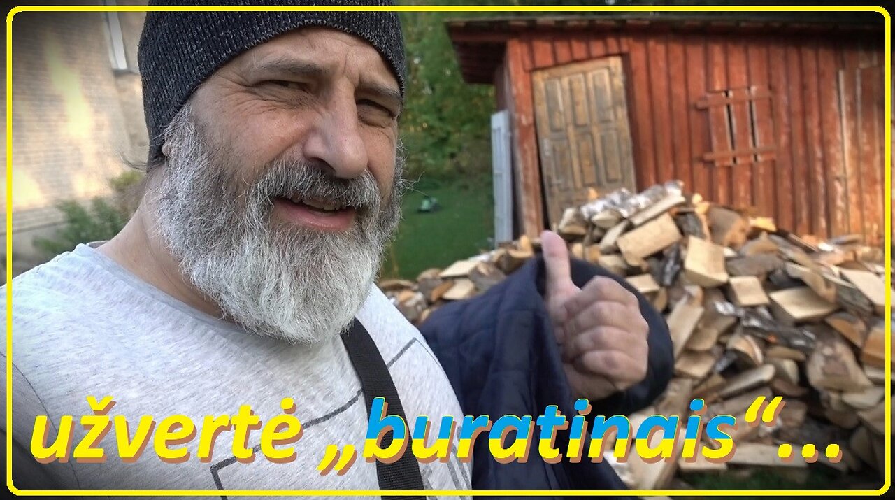 Vargšai „buratinai“ be pastogės...