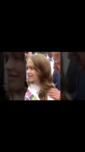 Biden Doing an odd photo op