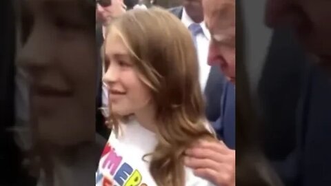 Biden Doing an odd photo op