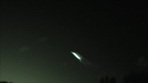 IDENTIFIED Barbell UFO ET Drones Over Adelaide 17 to 22 July 2022