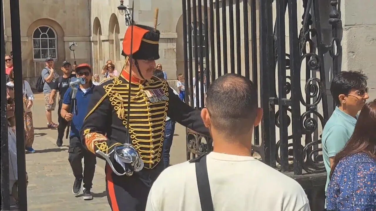 Stand clear of the kings troop corporal #horseguardsparade