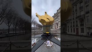 Paris in 15 Seconds 🇫🇷