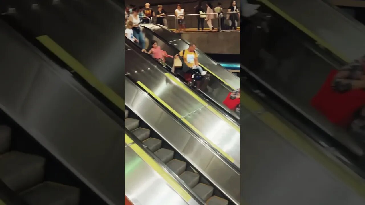 Lionel Groulx métro crowd #montrealtourism #traintravel #viralvideo #travel #montreal