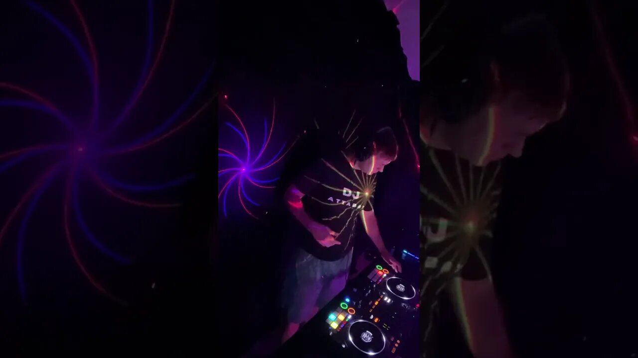 DJ Bounce Party Live Stream Footage