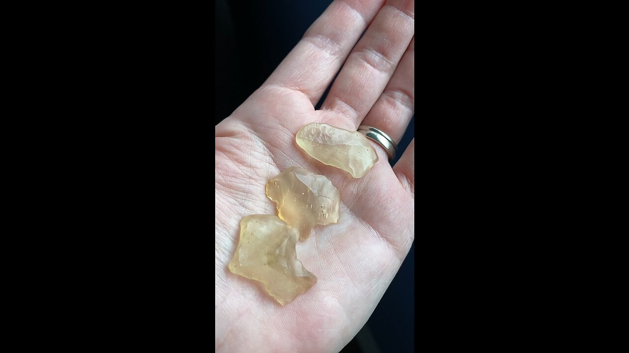 Gold Tektite Libyan Desert Glass 3/$30CAD