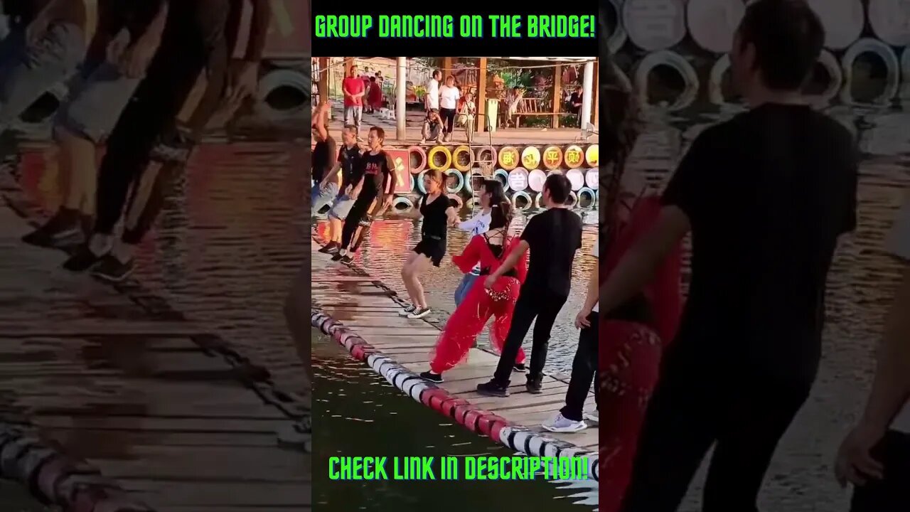 Group Dancing On The Bridge! Amazing Comps! #Shorts #YoutubeShorts #ExtremeSports #Dance #Dancing