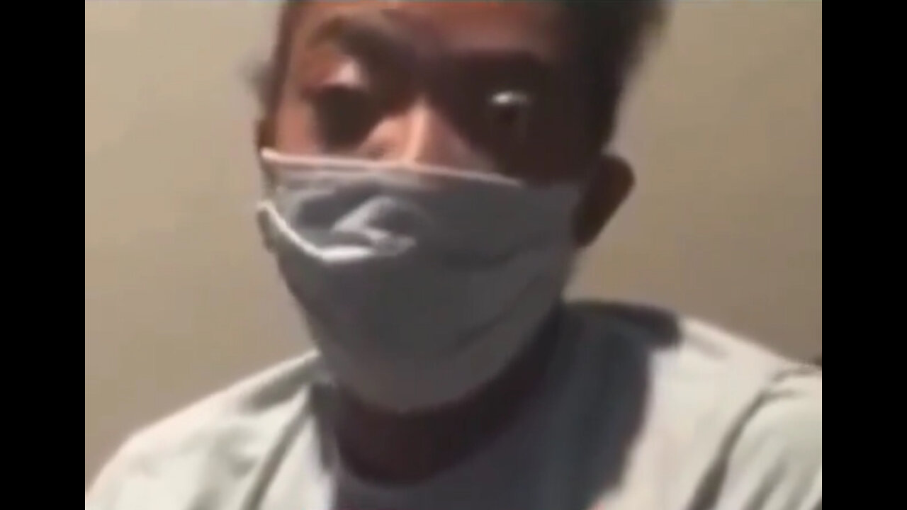 Tennessee Nurse Gets COVID Vaccine - Received Bells Palsy Bonus