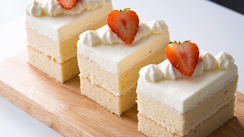 Cotton Soft Sponge Cake With Fresh Cream. @indulovecooking