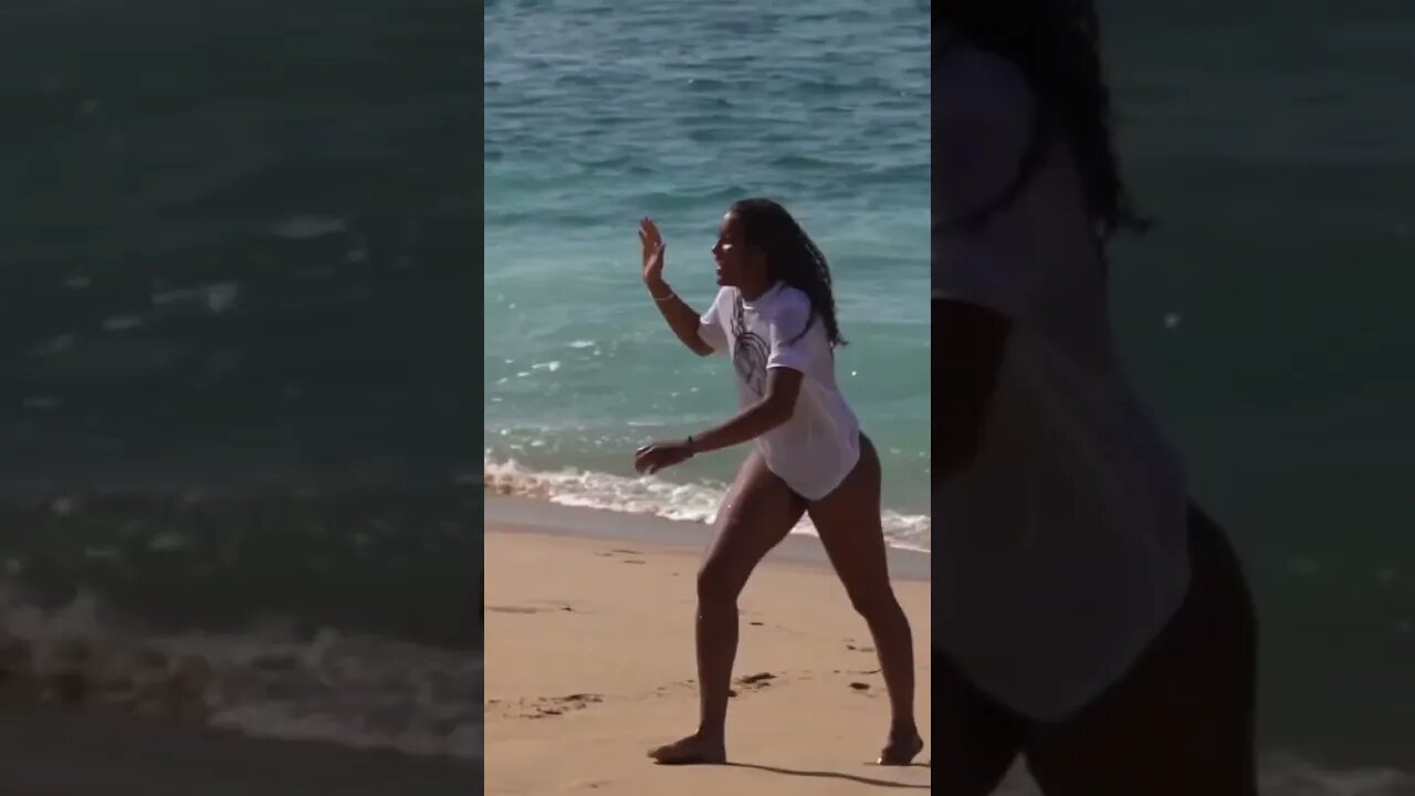 BABES AND BOOGIE BOARDS #shorts #ocean #girl #funny