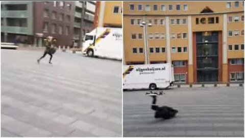 Strong winds throw people to the ground in the Netherlands