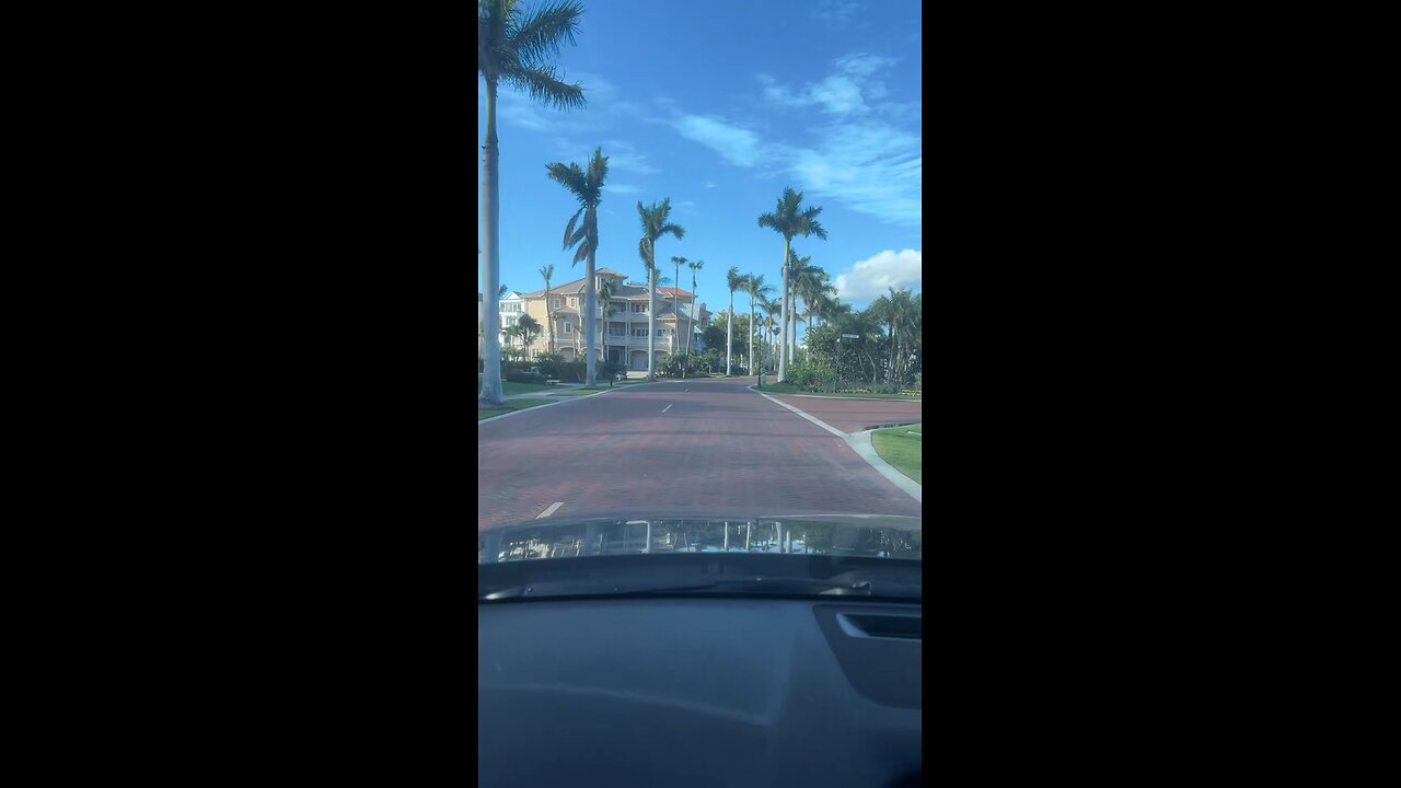 Drives In Paradise Live - Barefoot Beach Blvd