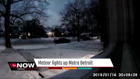 Meteor lights up metro Detroit