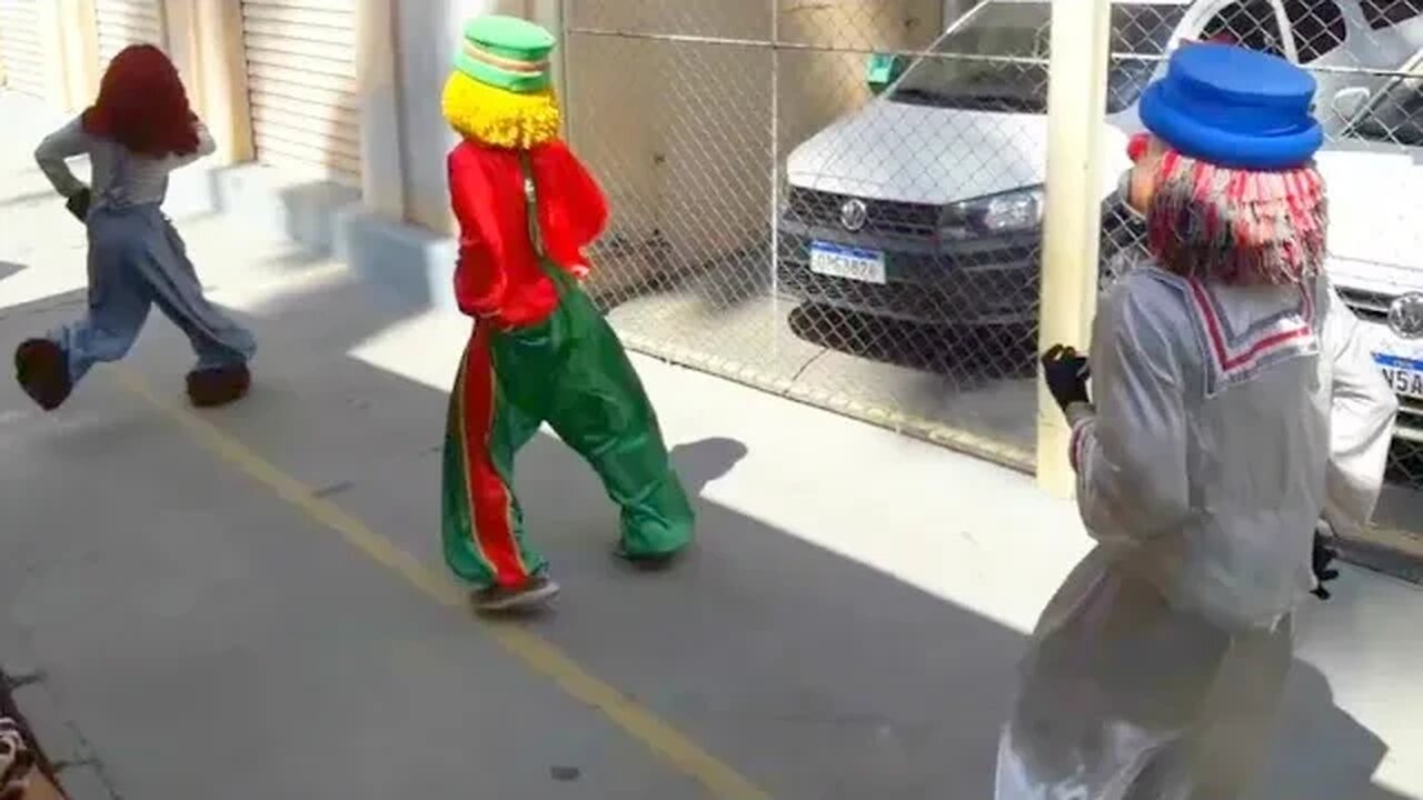 TOP TOP TOP, DANÇANDO FOFÃO, PATATI E PATATÁ NA CARRETA DA ALEGRIA TREM BALADA, LIKE 97