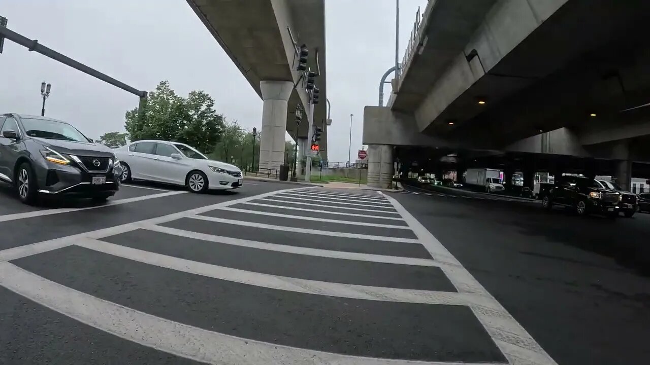 4K Boston - Southie Ink Block Kelly Bridge - SAFELY back over #bridge from South Boston - BIKE LANES